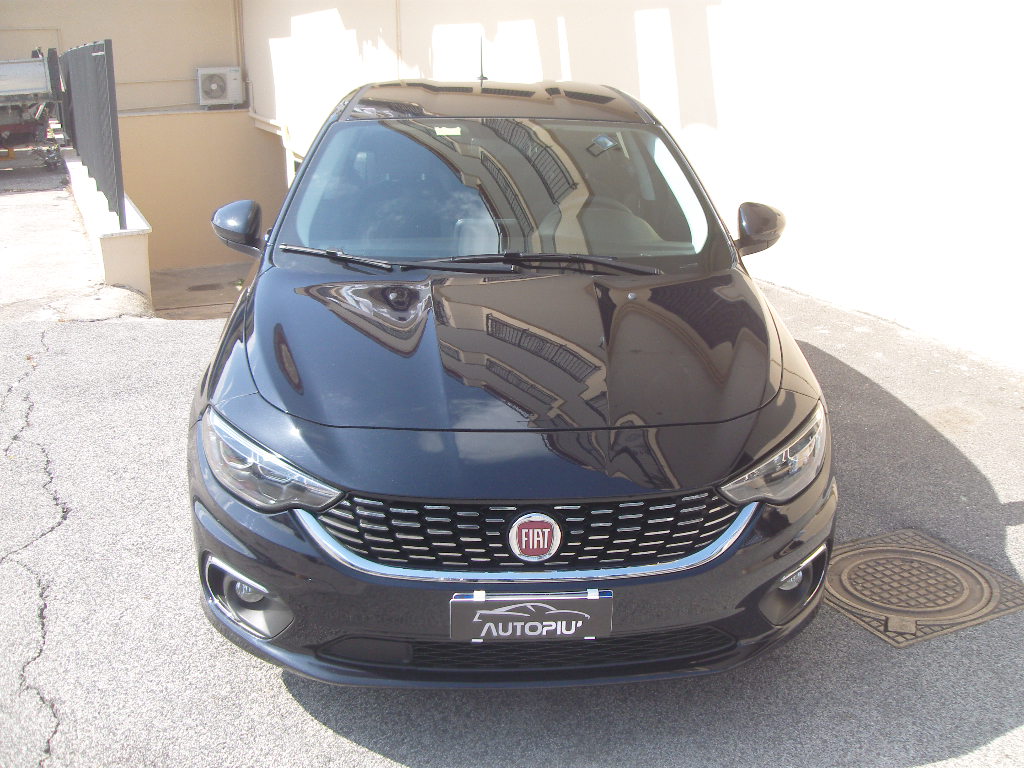 FIAT TIPO 1.6 MJ 120CV LOUNGE AUTOMATICA - Clicca l'immagine per chiudere